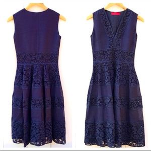 CH Carolina Herrera Blue Lace Dress size 4